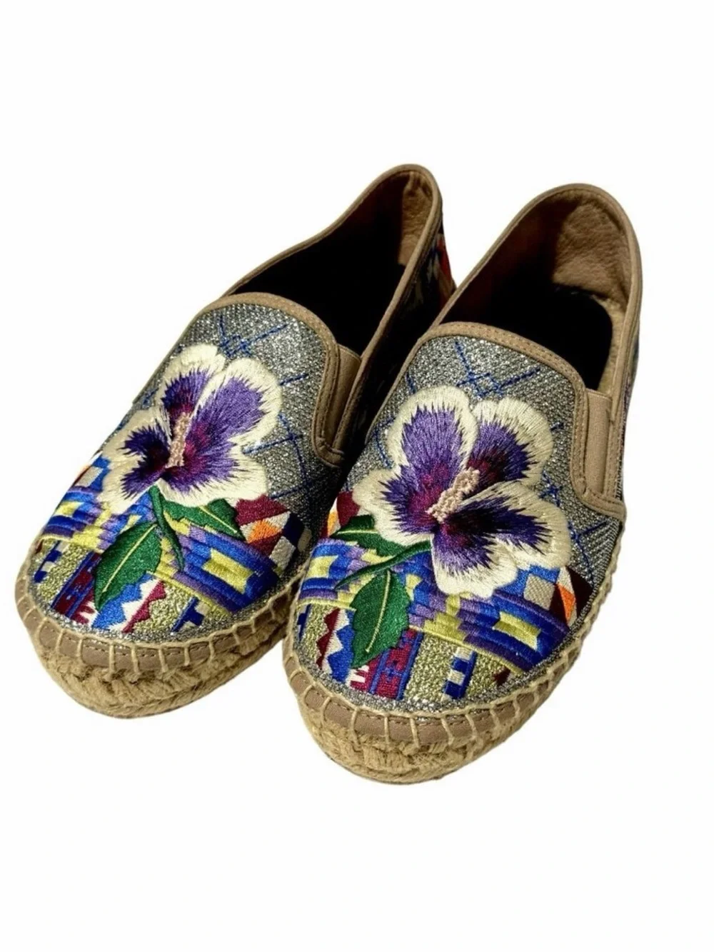 Johnny Was espadrille 39 show embroidered slip on